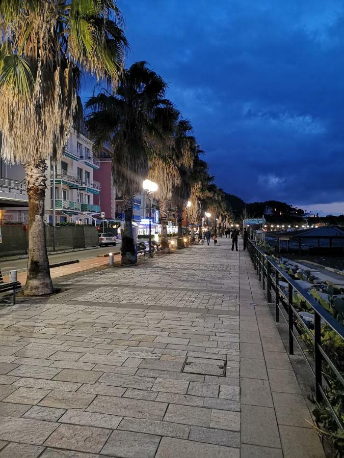 Raggio Di Sole Appartement Sestri Levante Buitenkant foto
